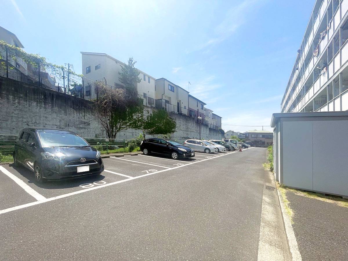 Parking lot of Village House Kameino in Fujisawa-shi