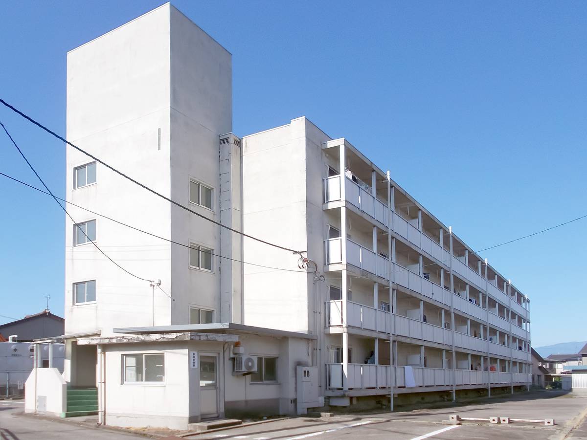 Exterior of Village House Mizuhashi in Toyama-shi