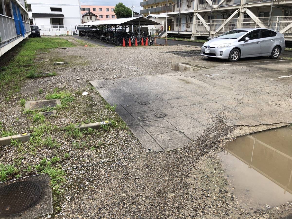 Parking lot of Village House Daiwa in Komaki-shi