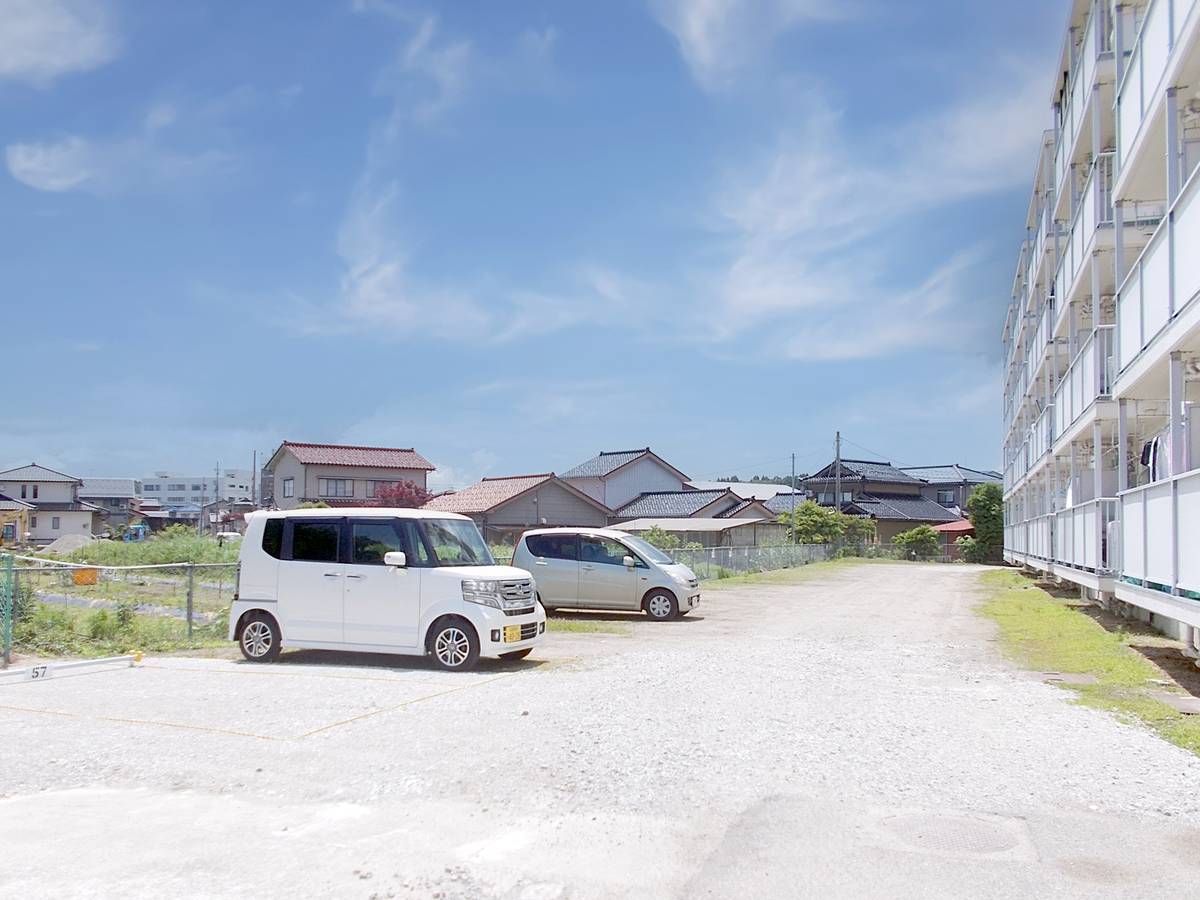 氷見市ビレッジハウス柳田の駐車場