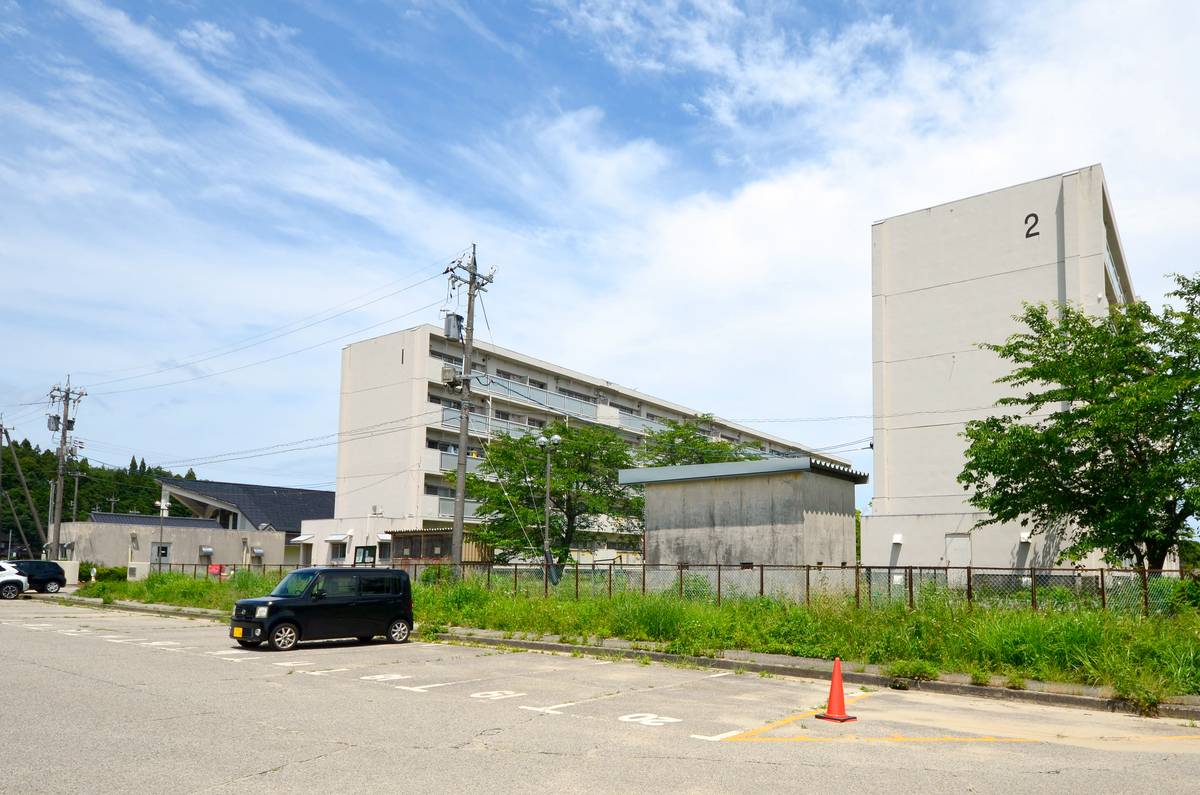 Parking lot of Village House Uchiura in Housu-gun