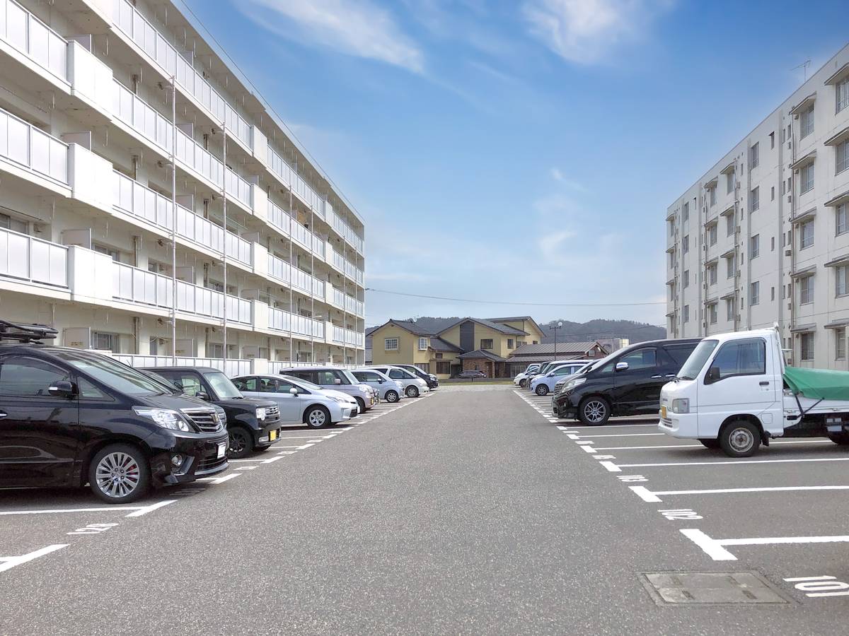 Parking lot of Village House Oshimizu in Hakui-gun