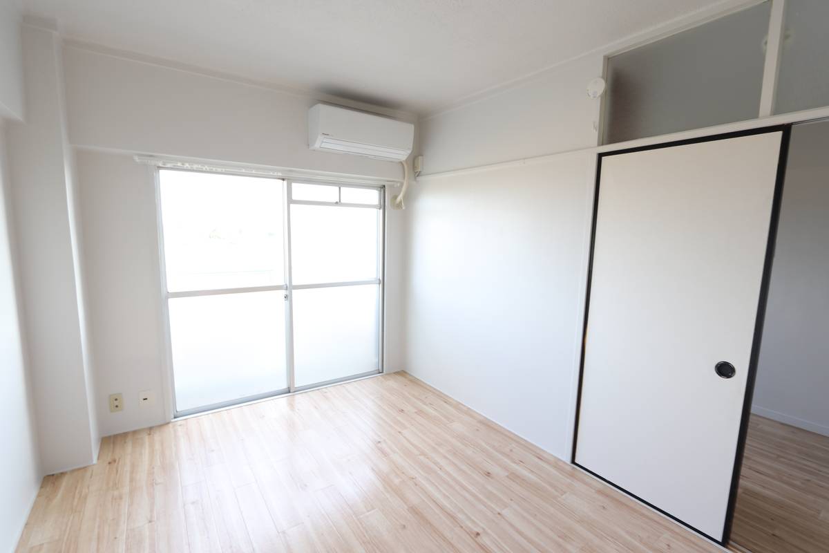 Living Room in Village House Uchikawara in Sakata-shi