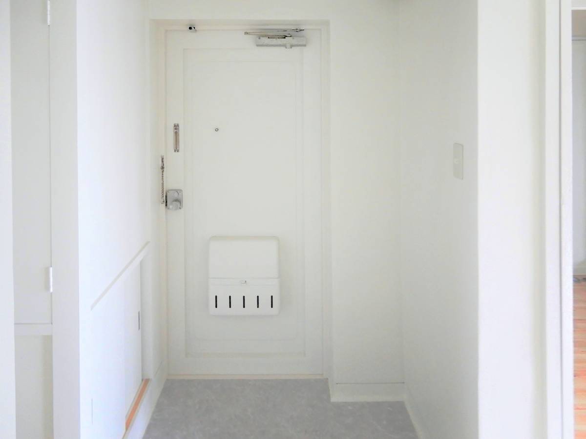 Apartment Entrance in Village House Iwadeyama in Osaki-shi