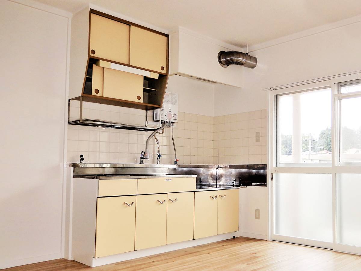 Kitchen in Village House Ashiya in Aomori-shi