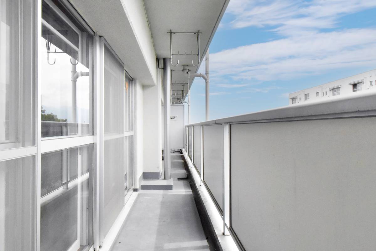 Balcony in Village House Tamaho Narushima in Chuo-shi