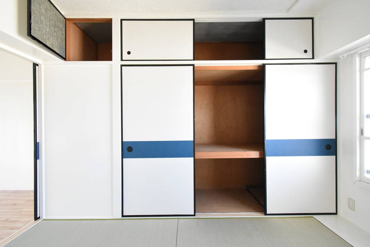 Storage Space in Village House Tamaho Narushima in Chuo-shi