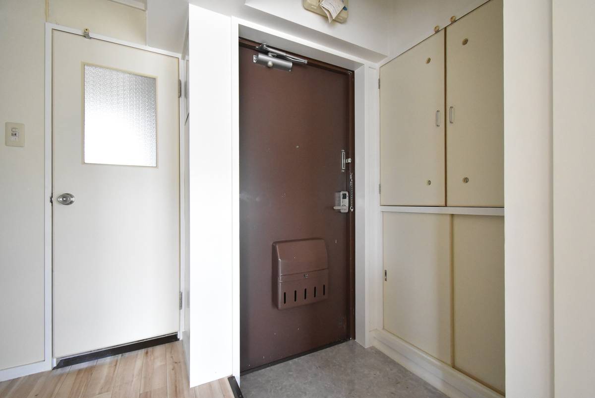 Apartment Entrance in Village House Nagaike in Ueda-shi