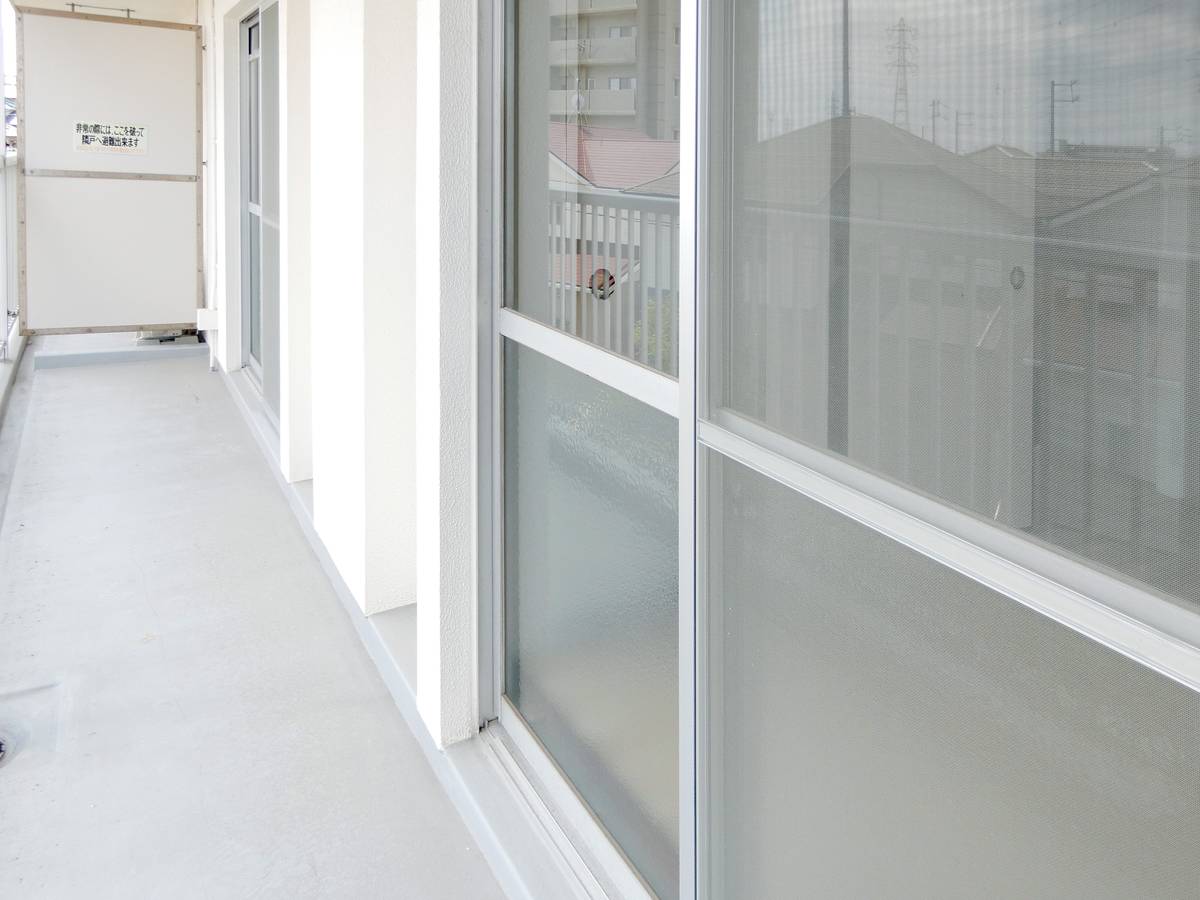 Balcony in Village House Yuyama in Takahama-shi