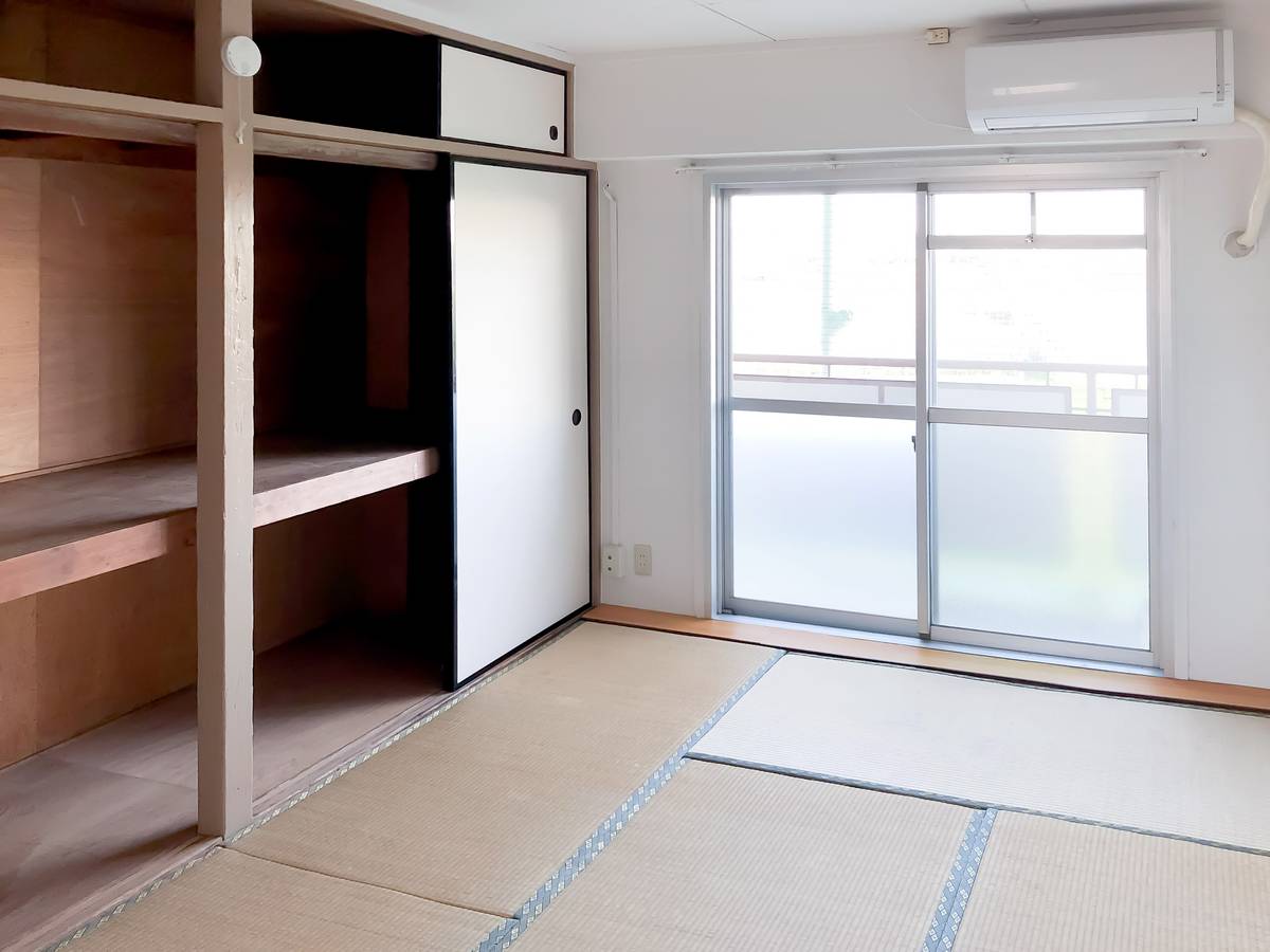 Living Room in Village House Shinzaike in Nishio-shi