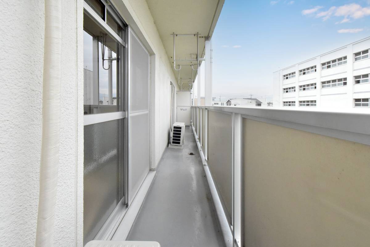 Balcony in Village House Arakawa in Toyama-shi