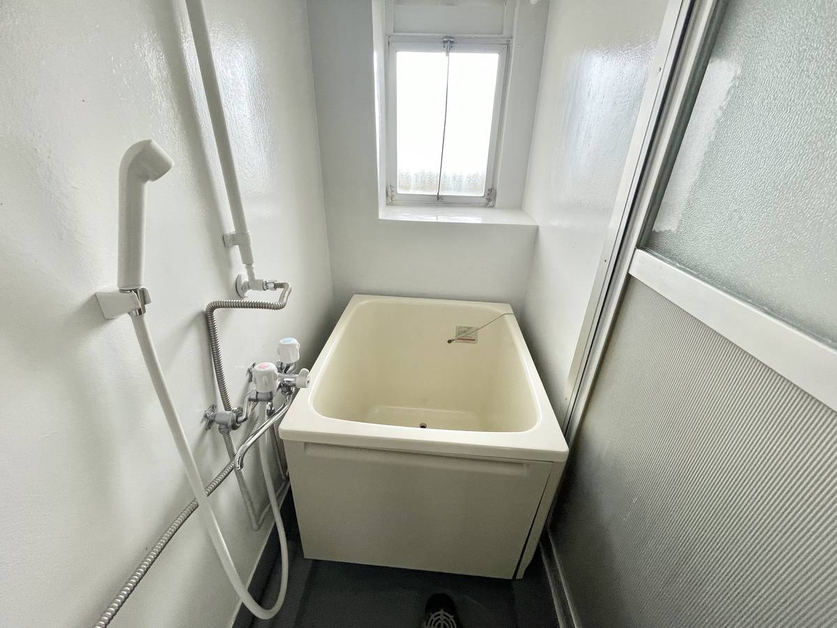 Bathroom in Village House Nishi Hagiwara in Ichinomiya-shi