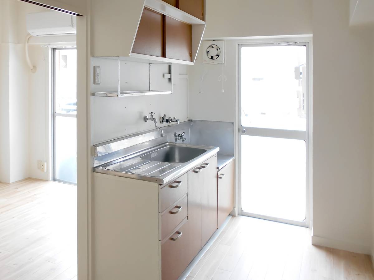 Kitchen in Village House Ochiai in Seto-shi