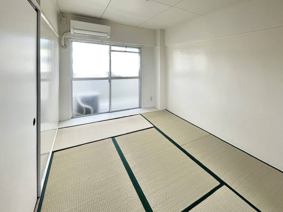 Living Room in Village House Kasagami in Mino-shi