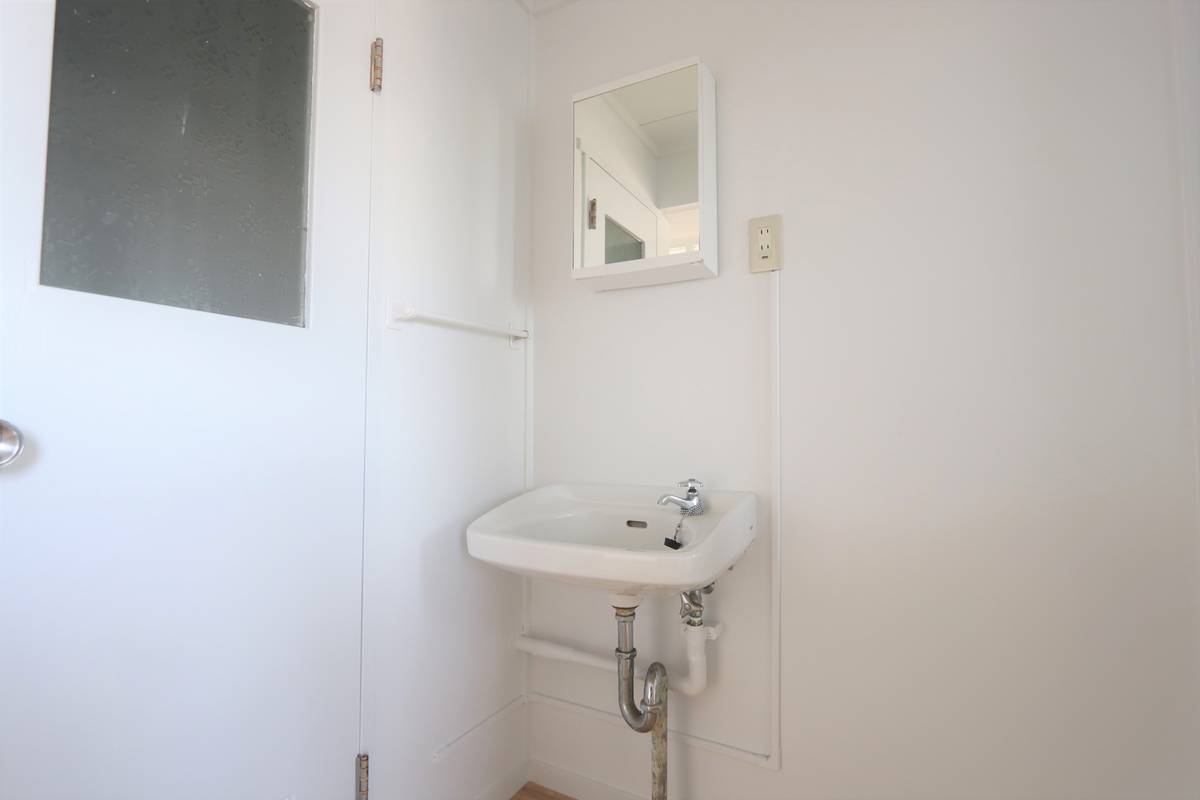 Powder Room in Village House Babadaira in Tanabe-shi