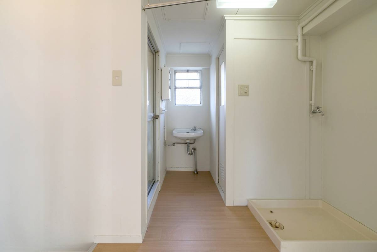 Powder Room in Village House Miwasaki in Shingu-shi