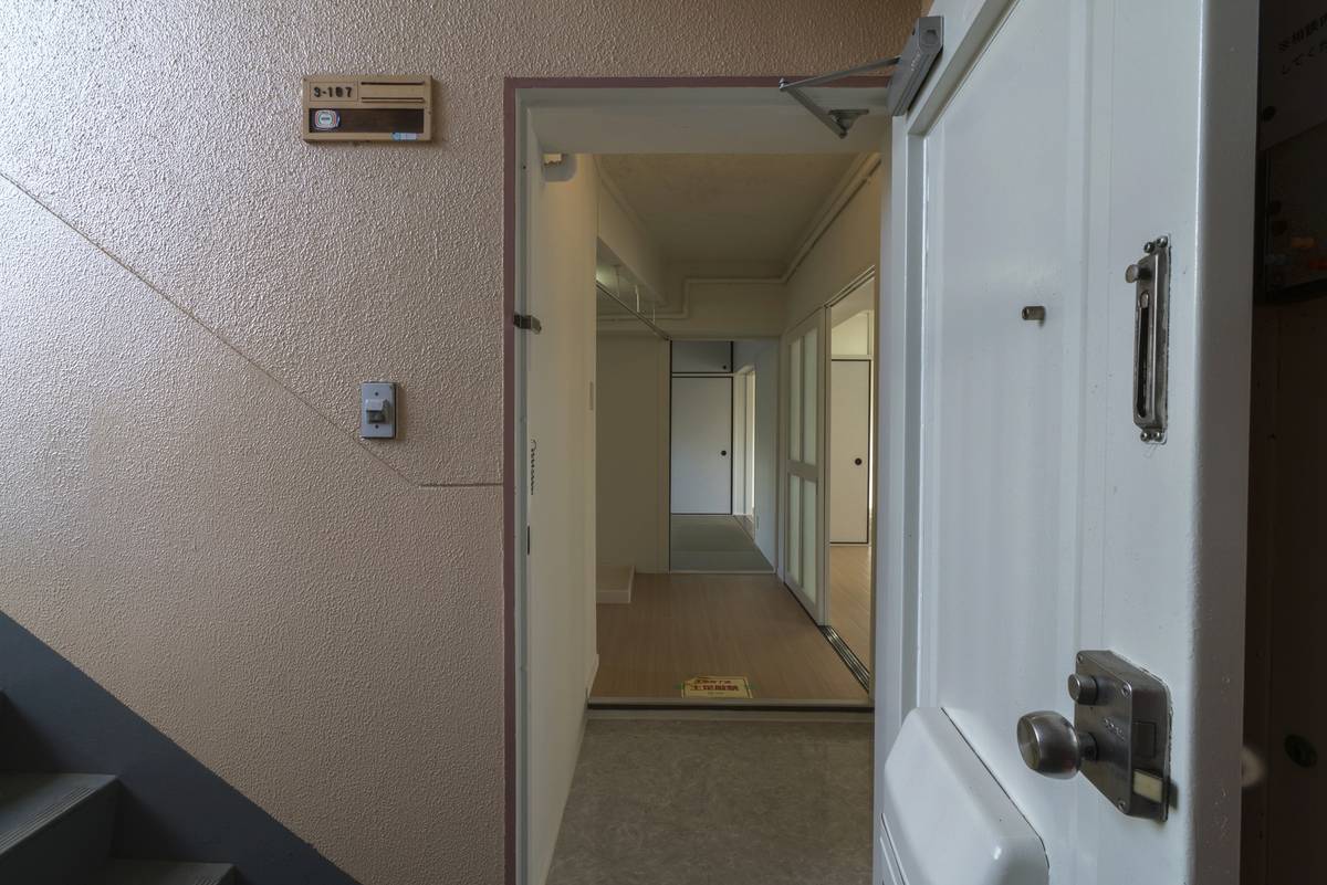 Apartment Entrance in Village House Takano in Tsuyama-shi