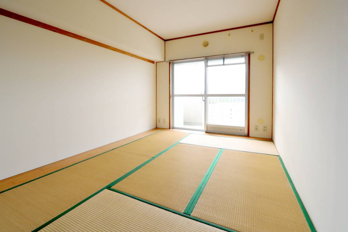 Living Room in Village House Takamigaoka Tower in Higashihiroshima-shi