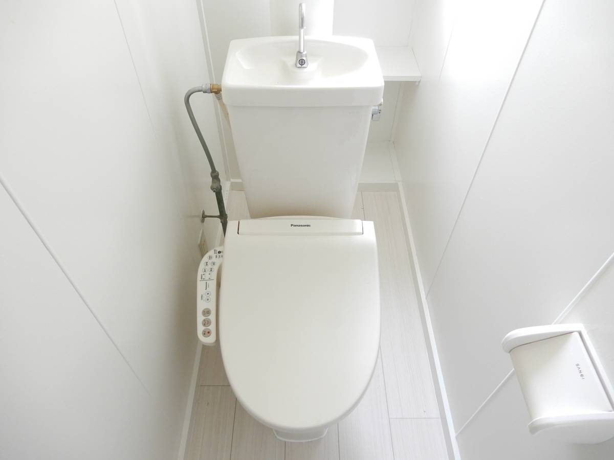 Toilet in Village House Shouhoku in Tsuyama-shi