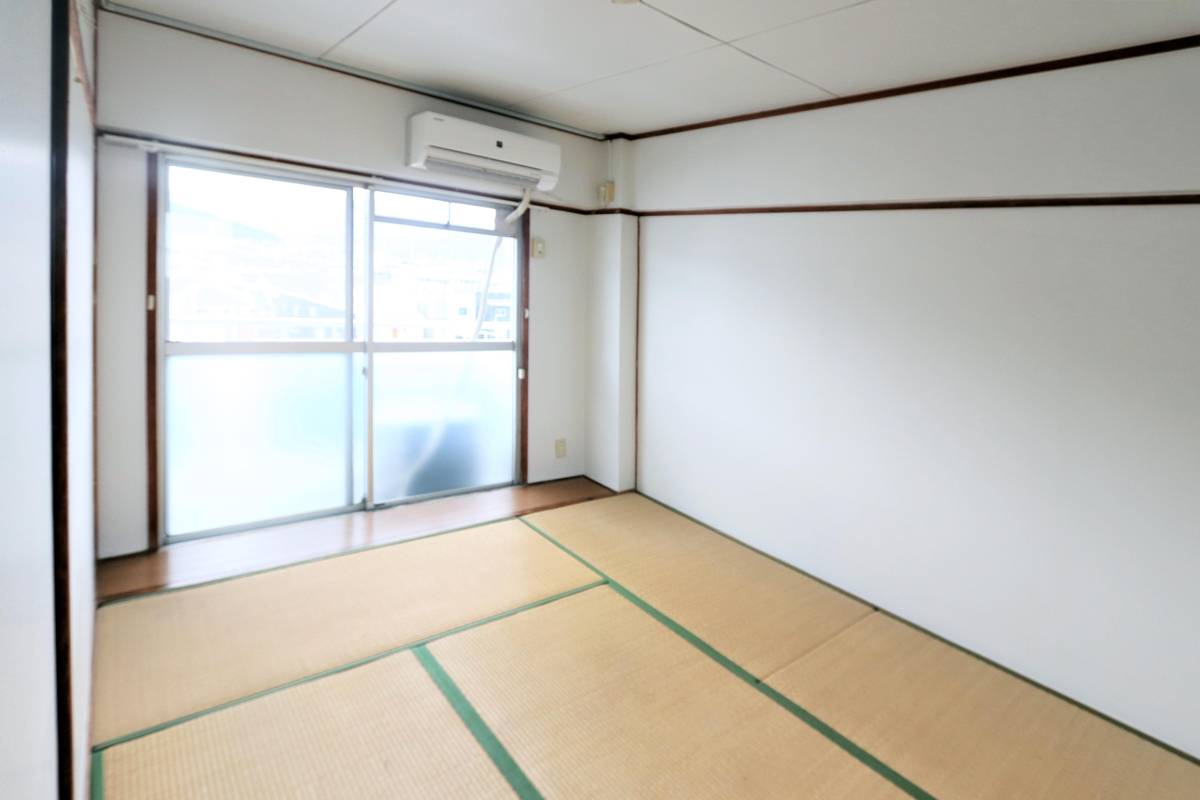 Living Room in Village House Noke in Sawara-ku