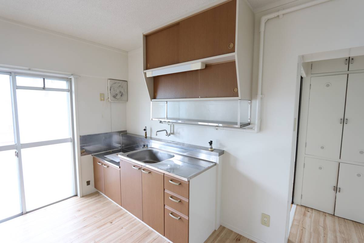 Kitchen in Village House Jojima in Kurume-shi