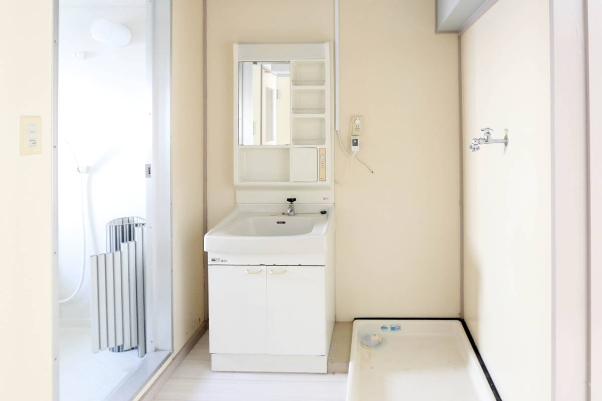 Powder Room in Village House Saza Suenaga in Kitamatsuura-gun