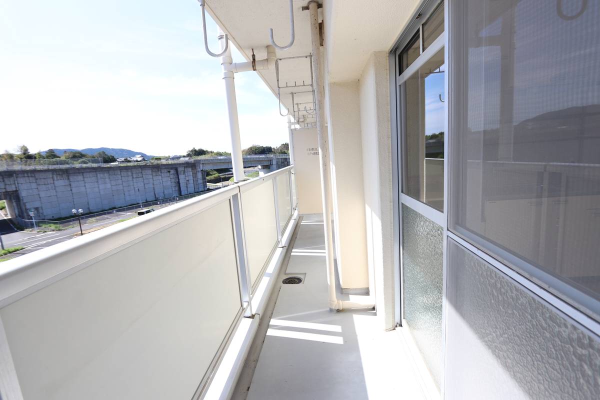 Balcony in Village House Saza Suenaga in Kitamatsuura-gun