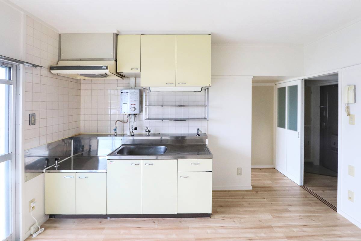 Kitchen in Village House Ogawa in Uki-shi