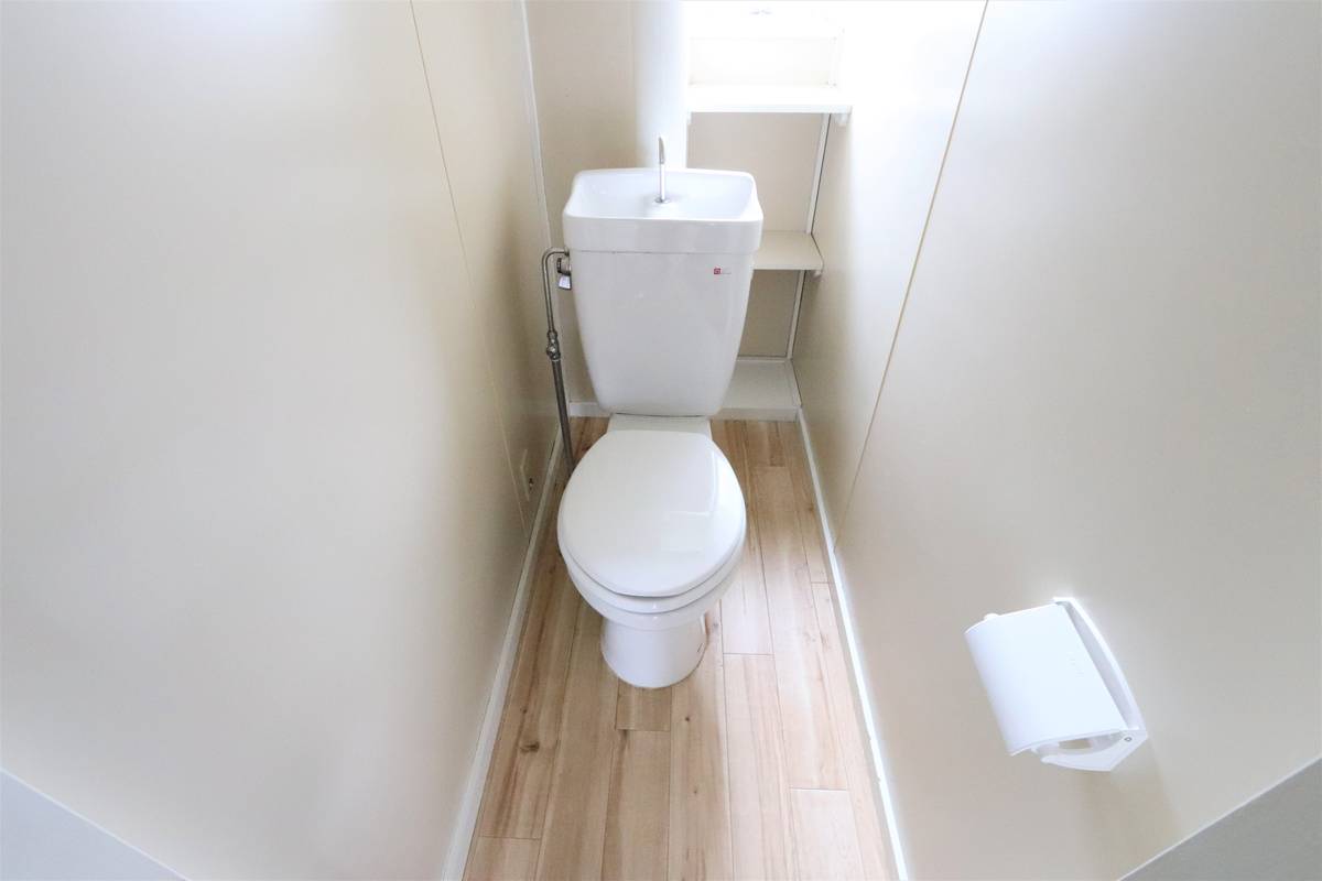 Toilet in Village House Ogawa in Uki-shi